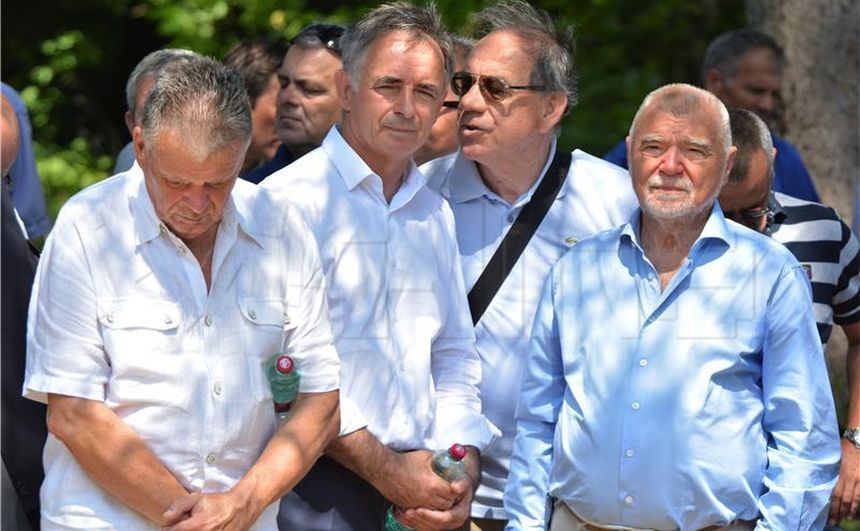 S četničkog derneka metuzalem Mesić kritizirao Kolindu, njemu je Jugoslavija bila odlična!