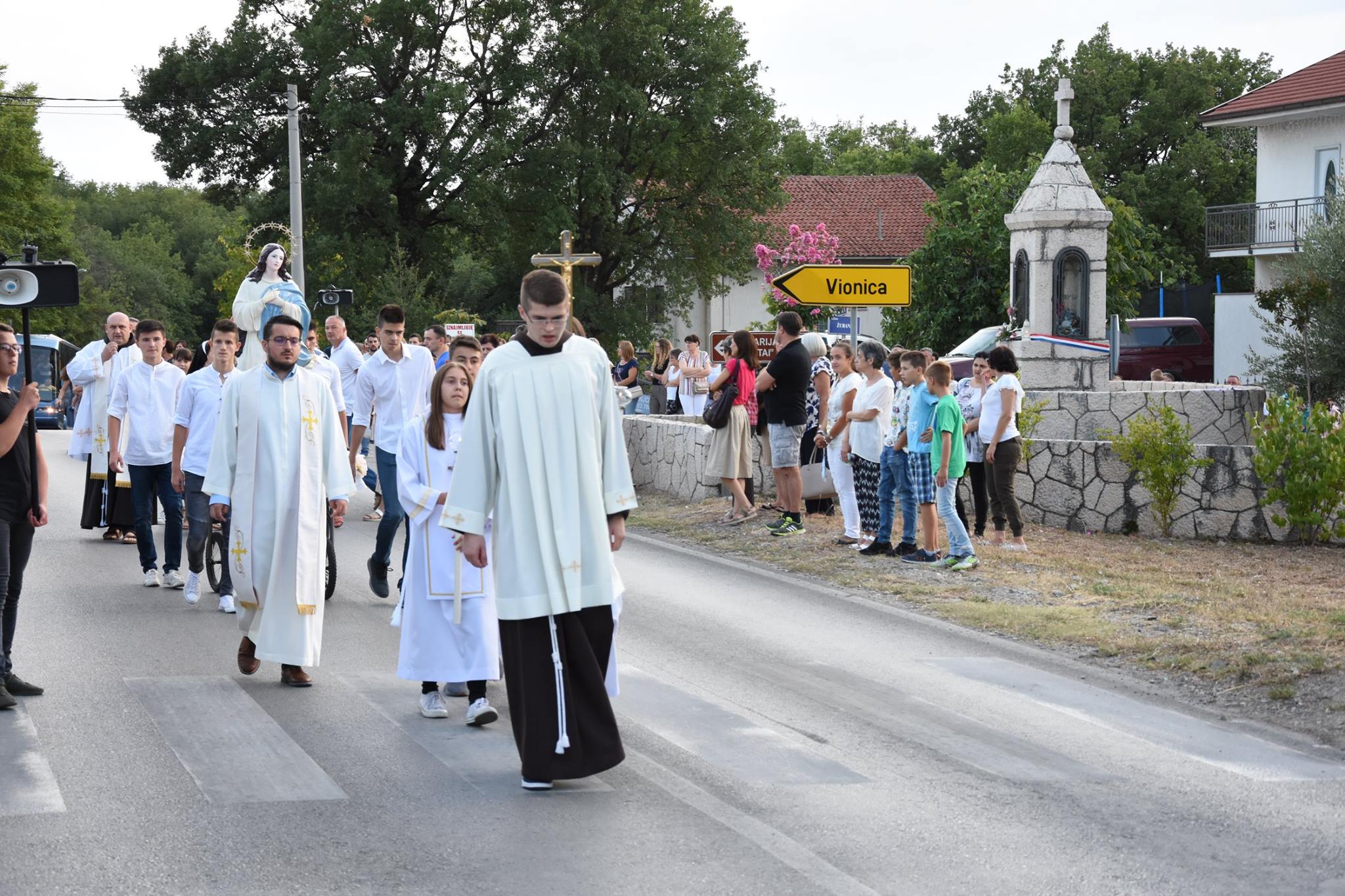 Čitluk: Na uočnicu Velike Gospe tradicionalna procesija s Gospinim kipom