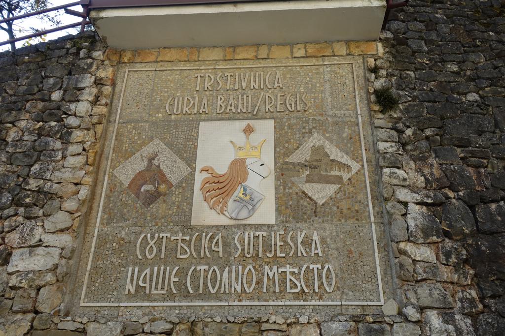 FOTO: Brojni sudionici na Molitvenom danu za Domovinu na Bobovcu