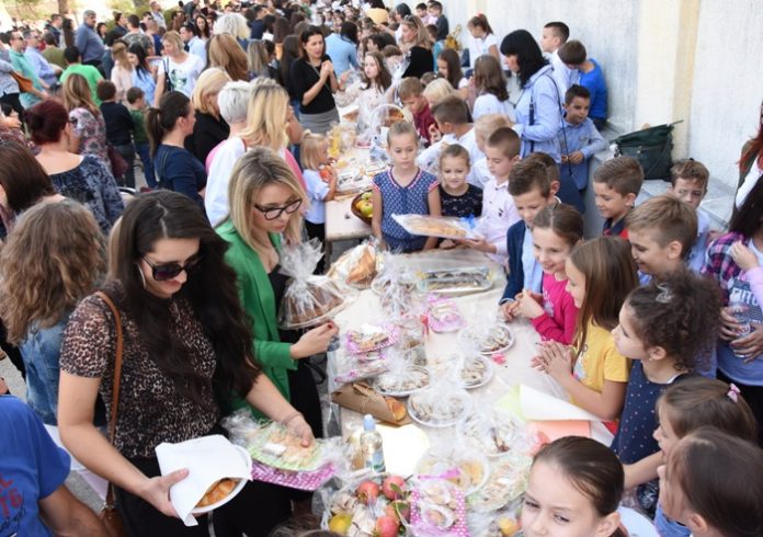 Učenici OŠ fra Didaka Buntića obilježili Dane kruha