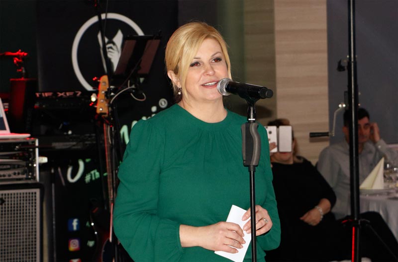 Predsjednica komentirala Broćansku večer: Zapjevat ću opet sa svojim narodom i nemam se namjeru ikome ispričavati zbog toga