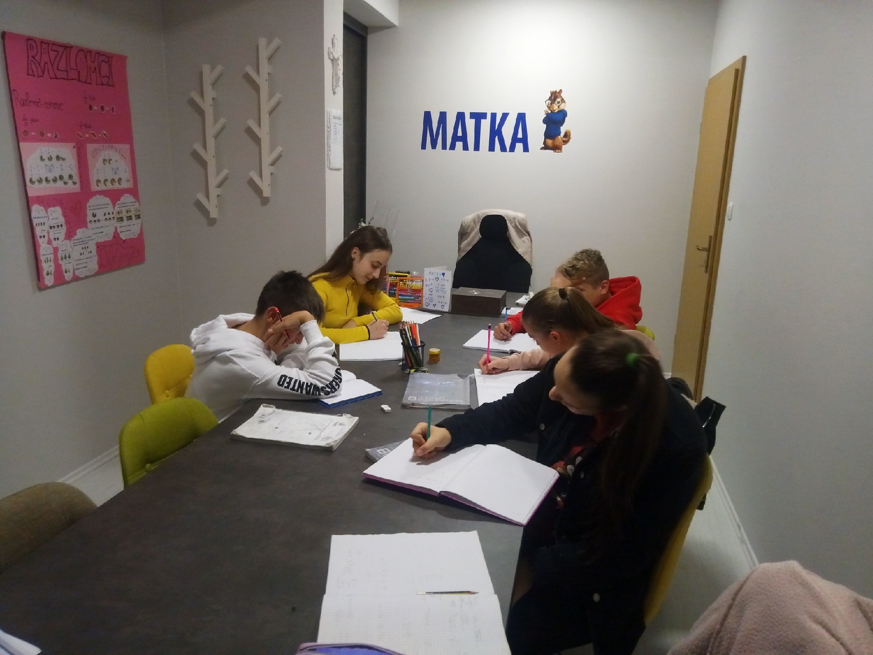 Studentice Marija i Martina žele razbiti predrasude da je matematika preteška i neshvatljiva