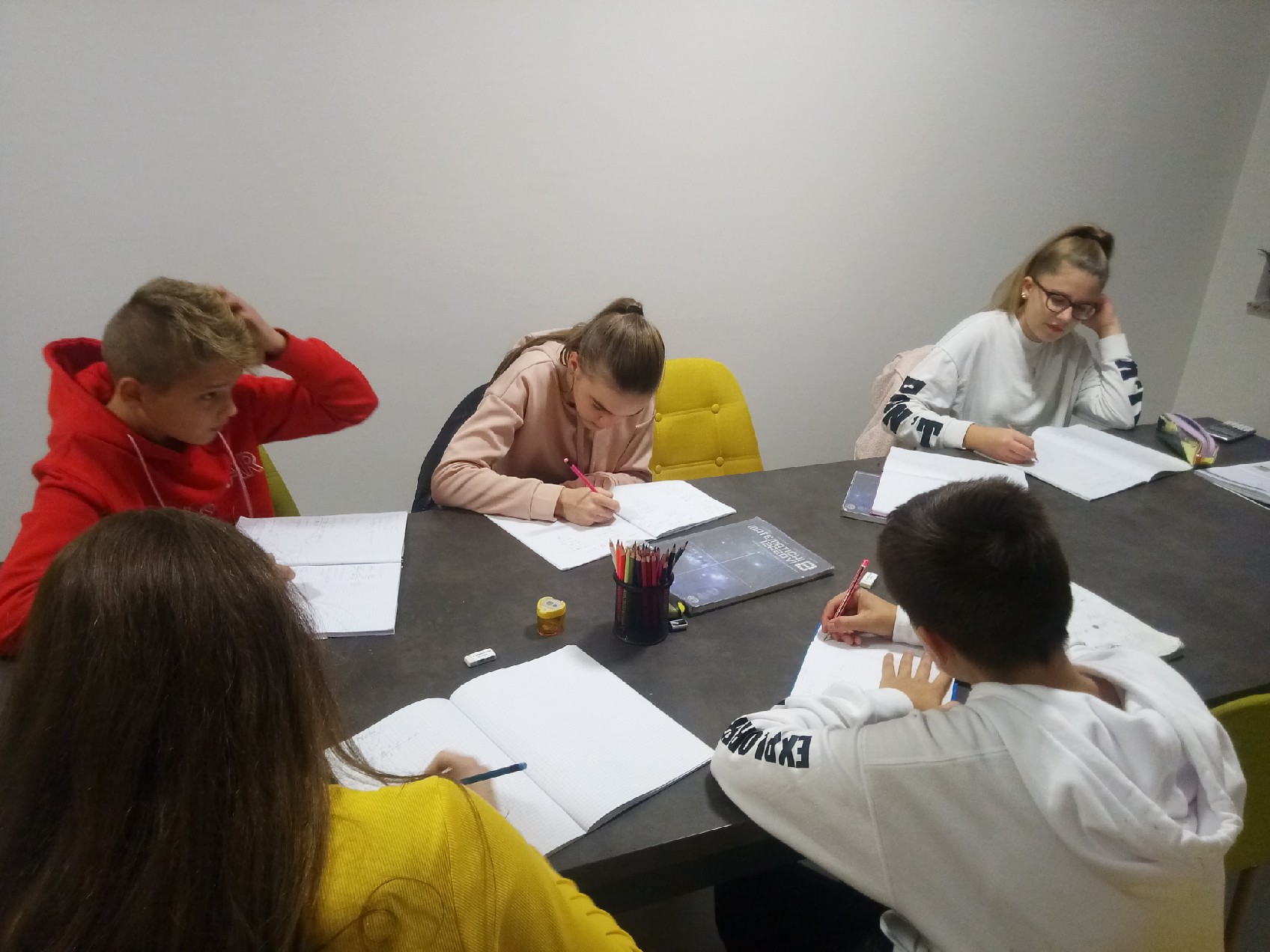 Studentice Marija i Martina žele razbiti predrasude da je matematika preteška i neshvatljiva