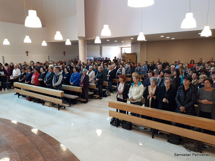 Vjernici iz Broćanskog dekanata posjetili Banju Luku
