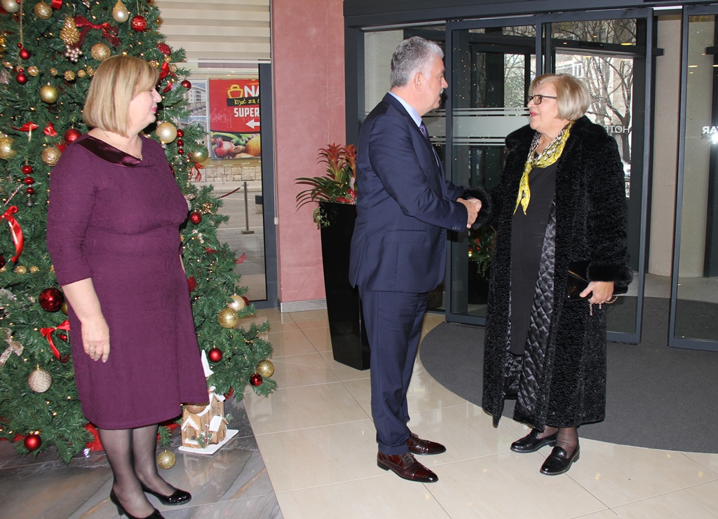 Upriličen Božićno-novogodišnji susret