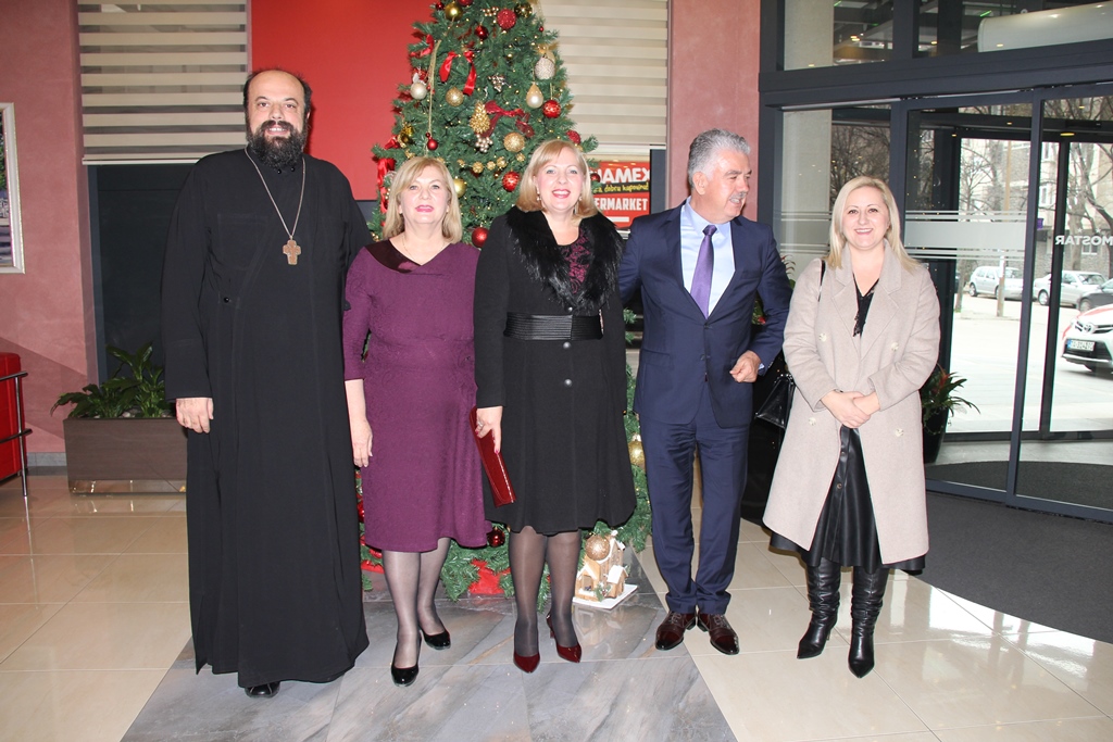 Upriličen Božićno-novogodišnji susret