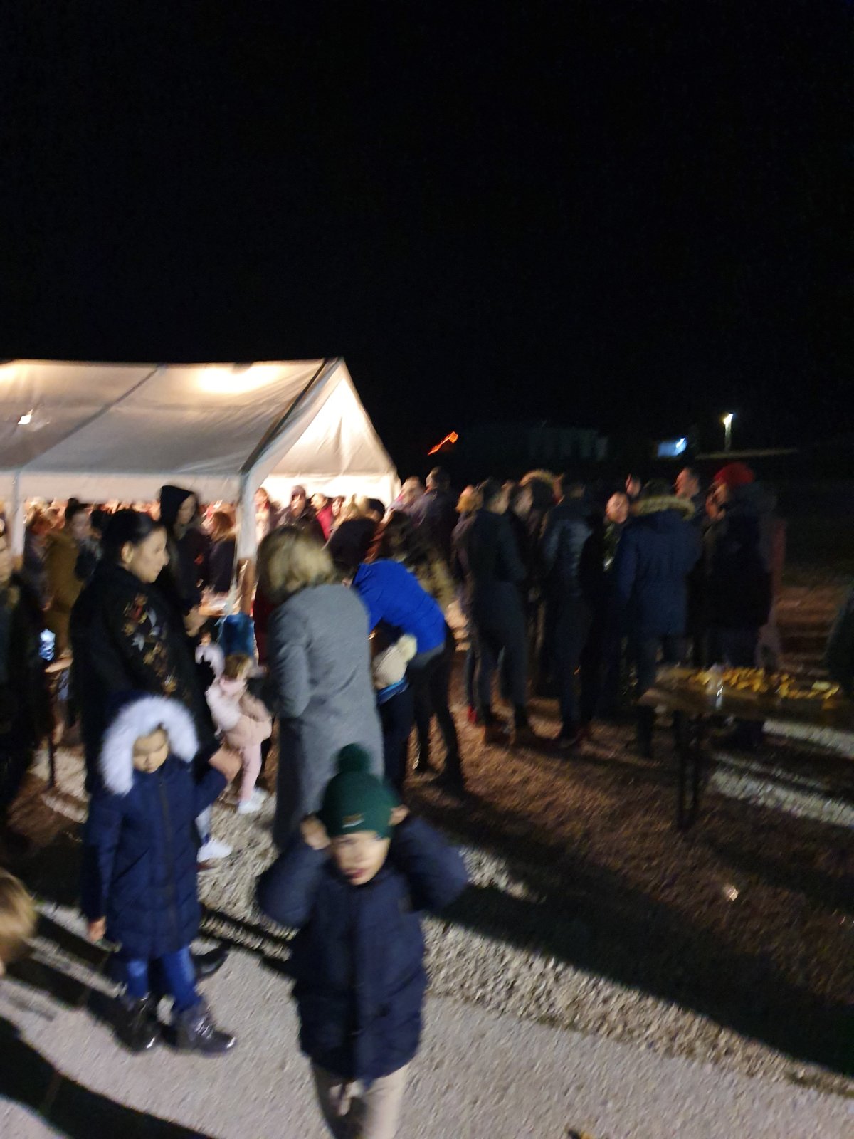 FOTO-VIDEO Mještanji Donje Blatnice upriličili zajedničko druženje uoči Božića