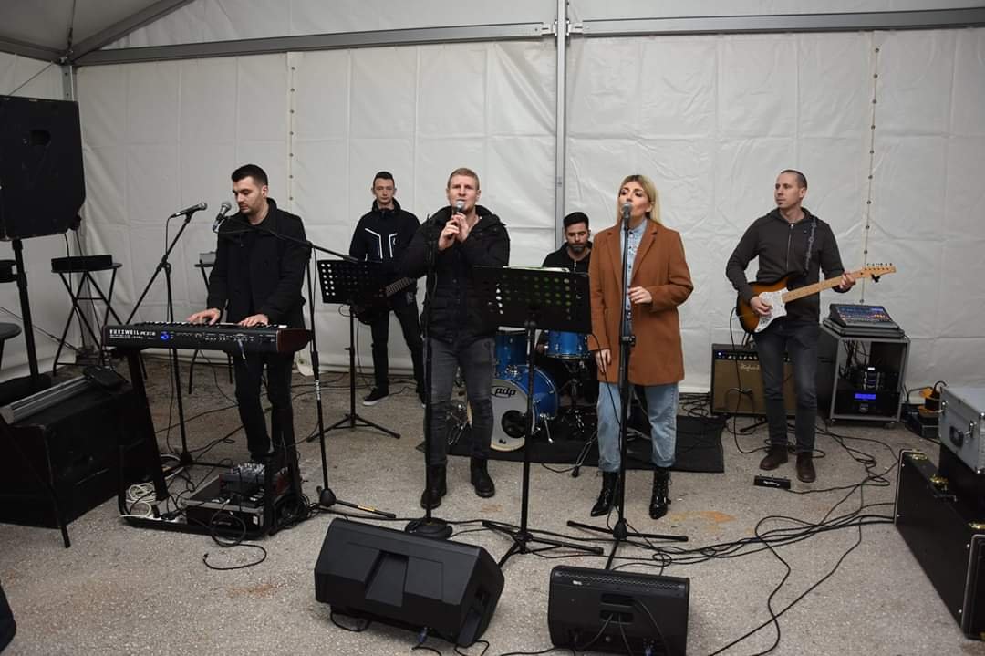 U Čitluku se održava Božićni sajam “Ususret Božiću”