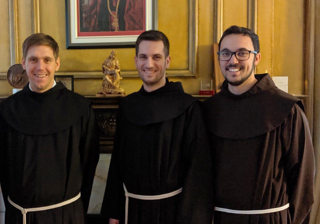 Chicago: fra Luka Ćorić, fra Lovro Šimić i fra Stipe Rotim zaređeni za đakone