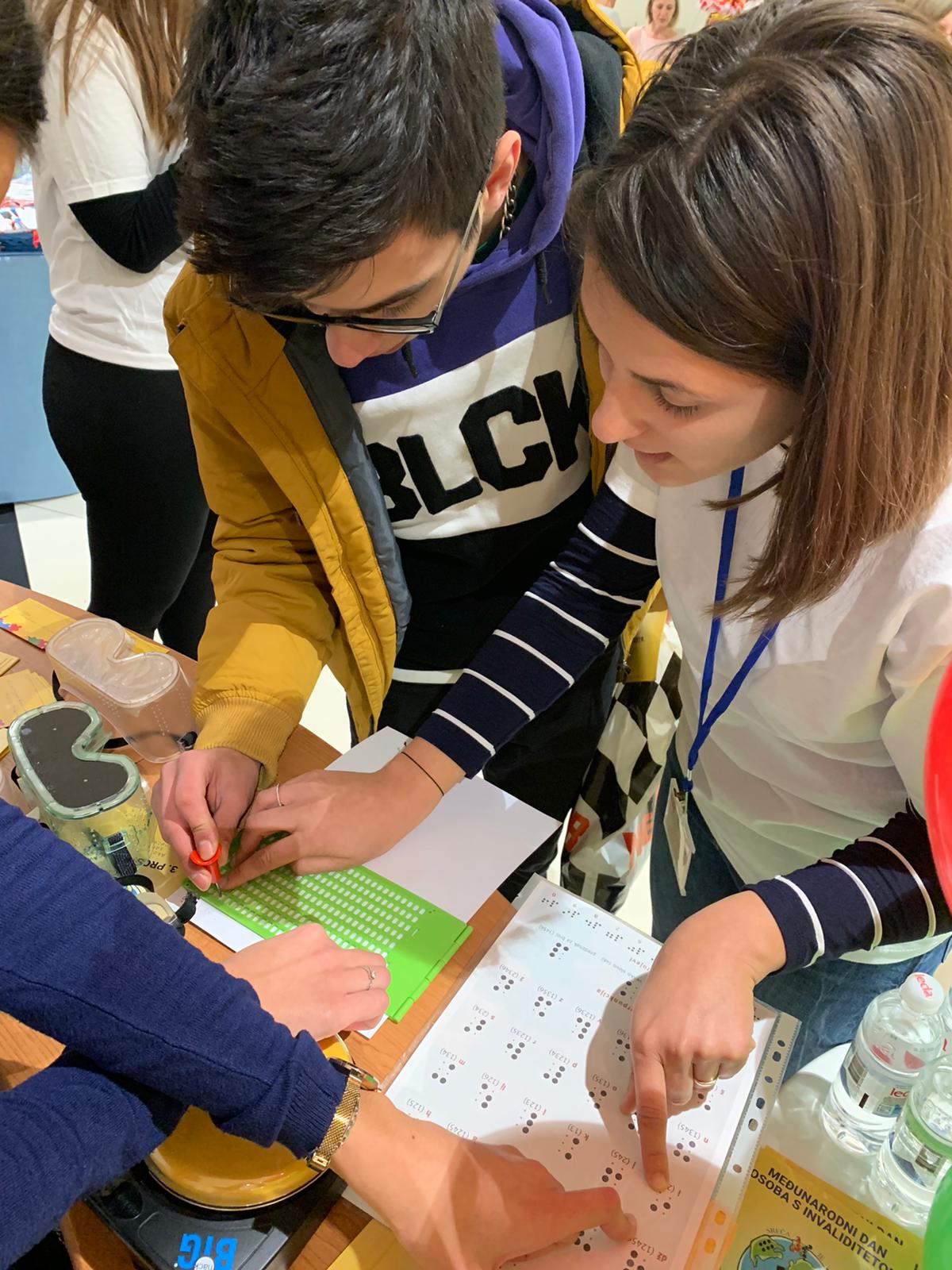 FOTO: Studenti edukacijske rehabilitacije obilježili dan osoba s invaliditetom