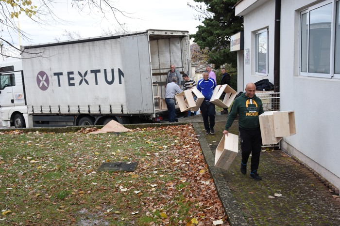 Broćanskim pčelarima podijeljen prvi dio košnica, poslije nove godine stižu još dvije pošiljke