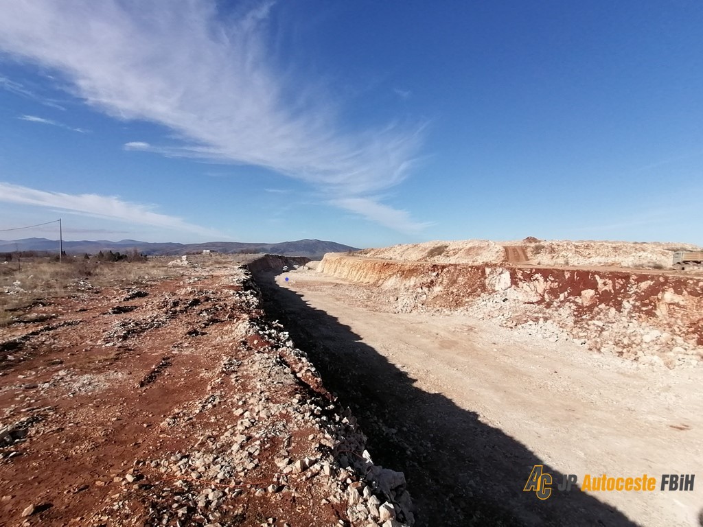 Završava se montaža asfaltne baze na poddionici Buna – Počitelj