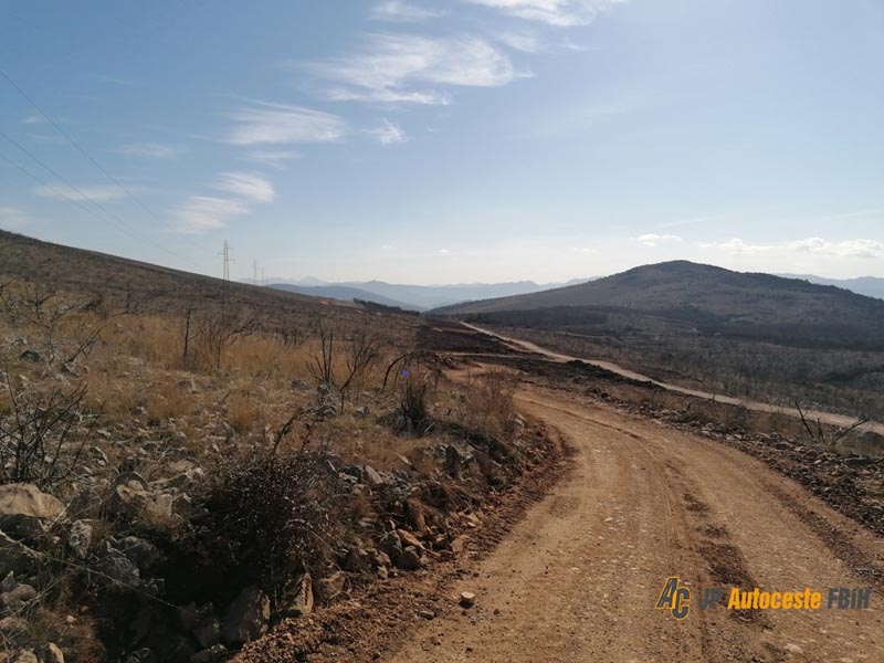 FOTO: Pogledajte kako napreduju radovi na izgradnji autoceste od Zvirovića prema Počitelju