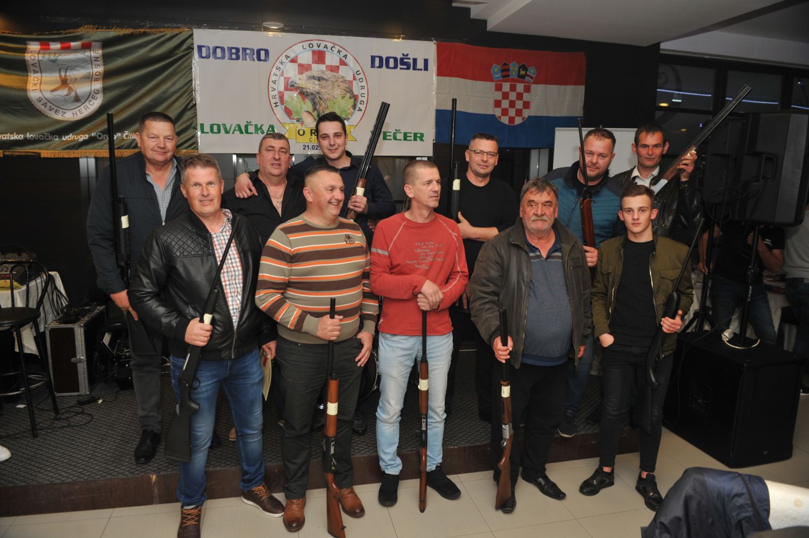 FOTO: Na tradicionalnoj lovačkoj večeri HLU “Orao” okupilo se 450 uzvanika
