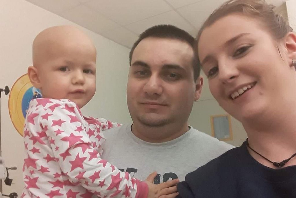 Dvoje djece u obitelji oboljelo od malinge bolesti, dio troškova pokrili zahvaljujući humanitarnom koncertu Mate Bulića