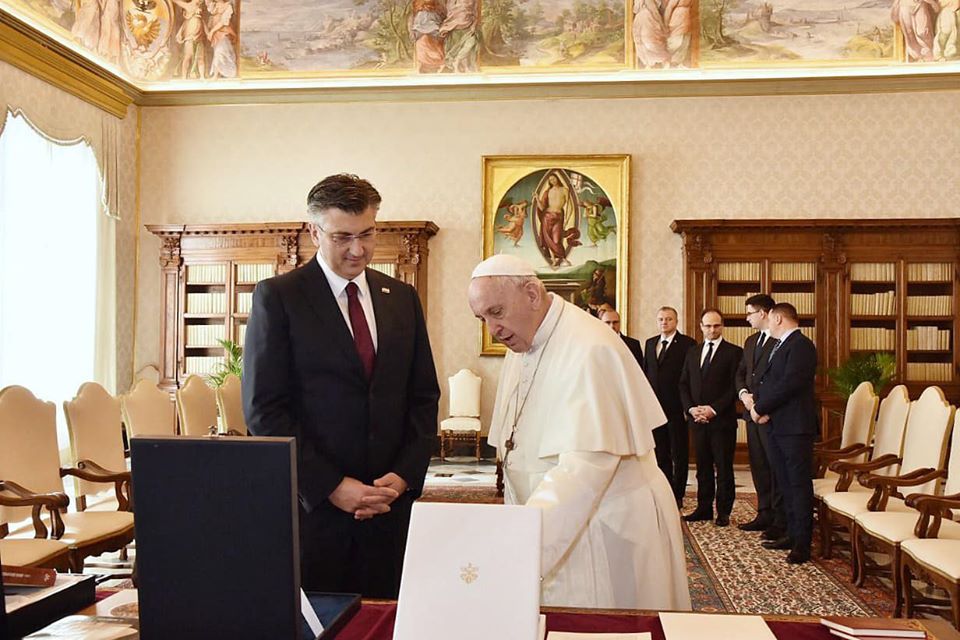 Uoči odlaska Komšića u Vatikan: Plenković s papom Franjom razgovarao o Hrvatima u BiH
