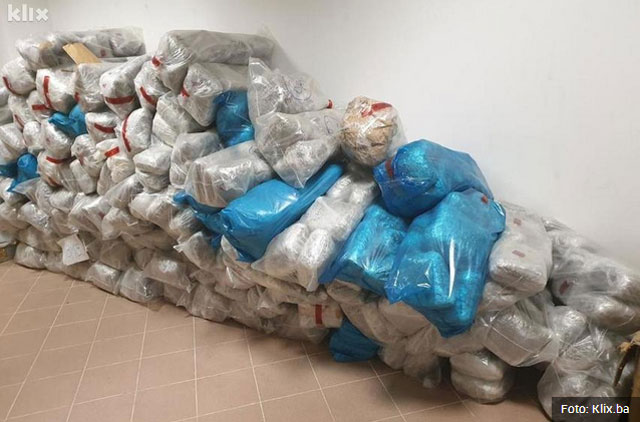 Uhićenja u Hercegovini: SIPA oduzela tri tone droge, pronađeno i nekoliko stotina tisuća eura
