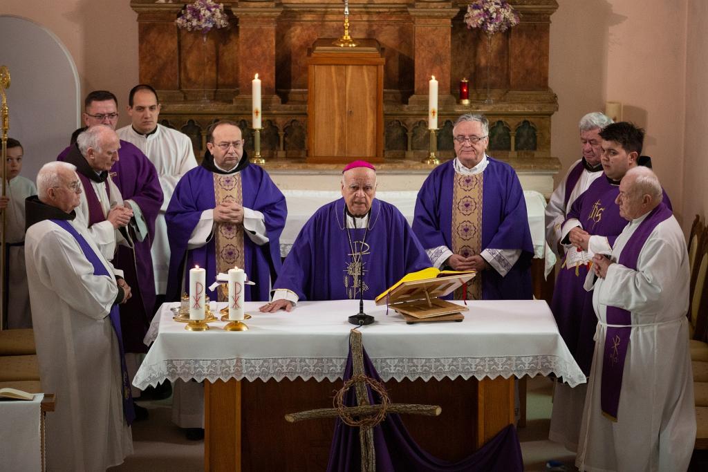 Biskup Perić predvodio misno slavlje na 100. obljetnicu rođenja fra Blage Brkića