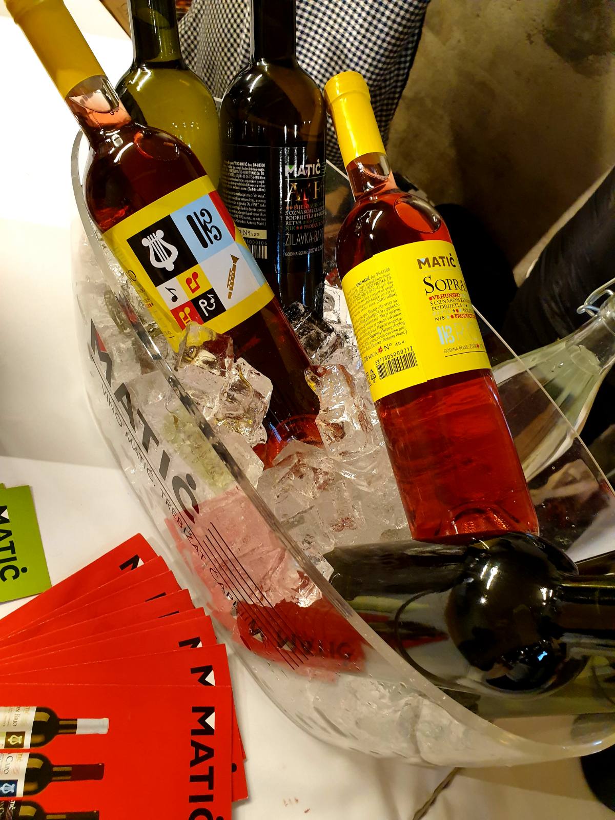 FOTO: Hercegovački vinari sudjelovali na Vinart Grand Tastingu u Zagrebu