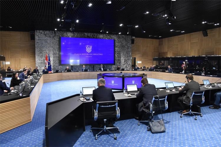 Plenkovićeva Vlada danas donirala 43 milijuna kuna za SKB Mostar i domove zdravlja u BiH