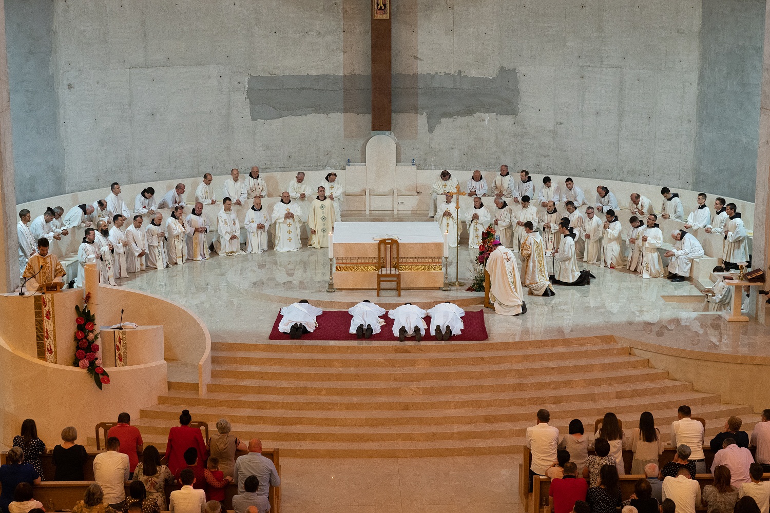 Za svećenike zaređeni fra Zlatko Ćorić, fra Renato Galić, fra Stipe Rotim i fra Lovro Šimić