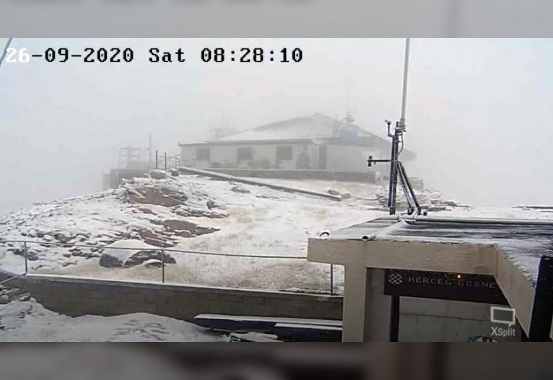 Snijeg zabijelio najviši vrh Hercegovine