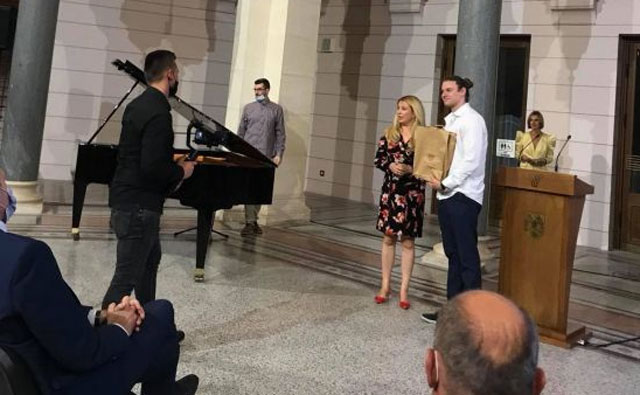 Doc.dr.sc. Vlatka Martinović koautorica knjige o kirurgiji koja je promovirana večeras u Sarajevu