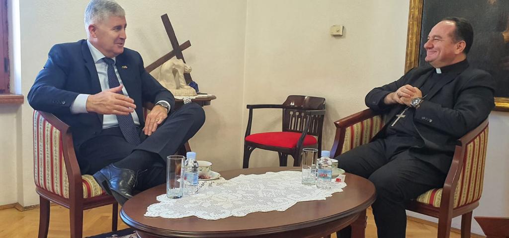 Čović i biskup Palić: Mostar je jedina multikulturna sredina u BiH, grad koji ujedinjuje i spaja