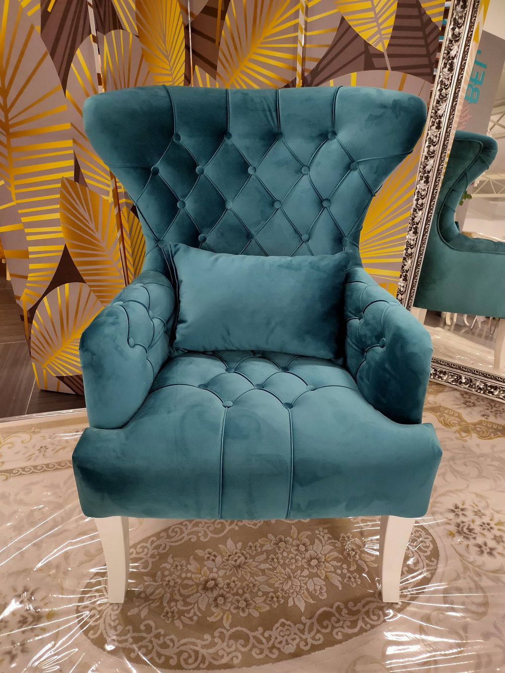 Uz fotelje iz Salona namještaja Mališić napravite savršen kutak za opuštanje u vašem domu