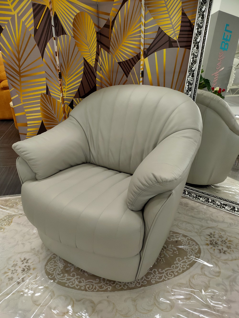 Uz fotelje iz Salona namještaja Mališić napravite savršen kutak za opuštanje u vašem domu