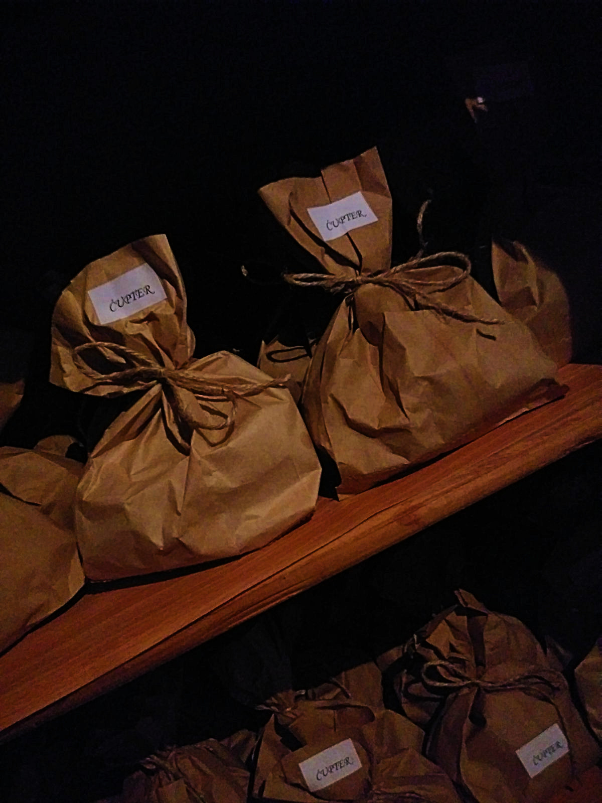 OPG Bašča: Pekmez od grožđa, suhe smokve, ćupter, maslinovo ulje, vino, rakija…