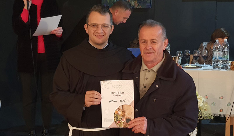 FOTO: U Gradnićima održano drugo po redu kušanje mladog vina
