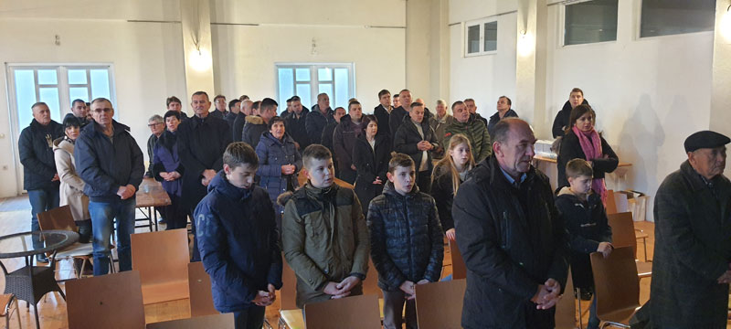 FOTO: U Gradnićima održano drugo po redu kušanje mladog vina