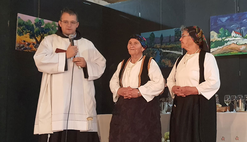 FOTO: U Gradnićima održano drugo po redu kušanje mladog vina