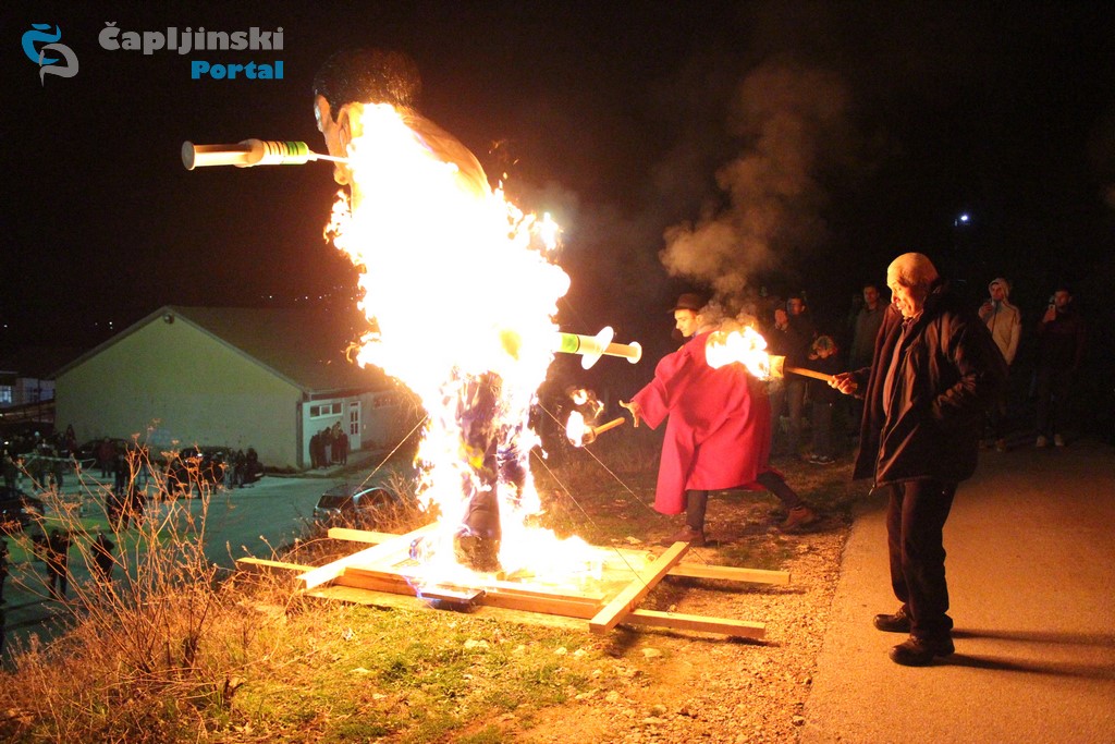 FOTO | Spaljivanjem Marka Krnjevala završeni Pokladni dani Trebižat – Čapljina 2021.