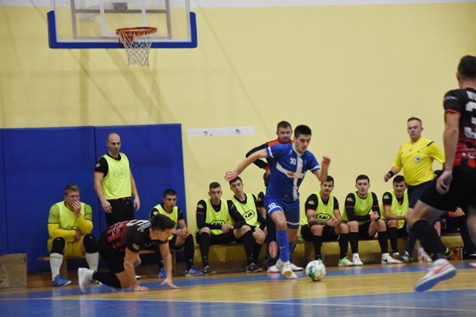 Hat-trick Grbešića u pobjedi nad Salinesom