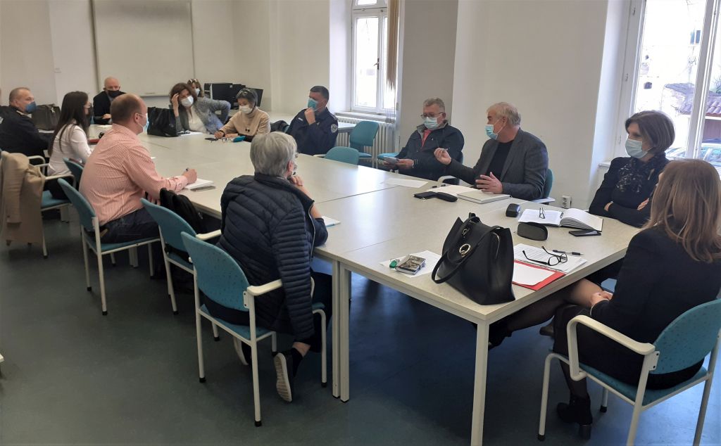 Jedinice lokalne lokalne samouprave u HNŽ-u će angažirati COVID redare?