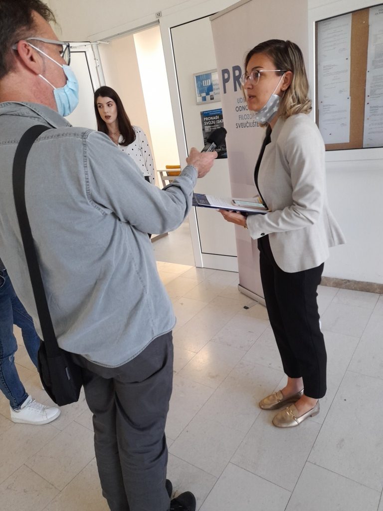 Udruga PRUMO: ”Društvene mreže – PRilika ili prijetnja?”