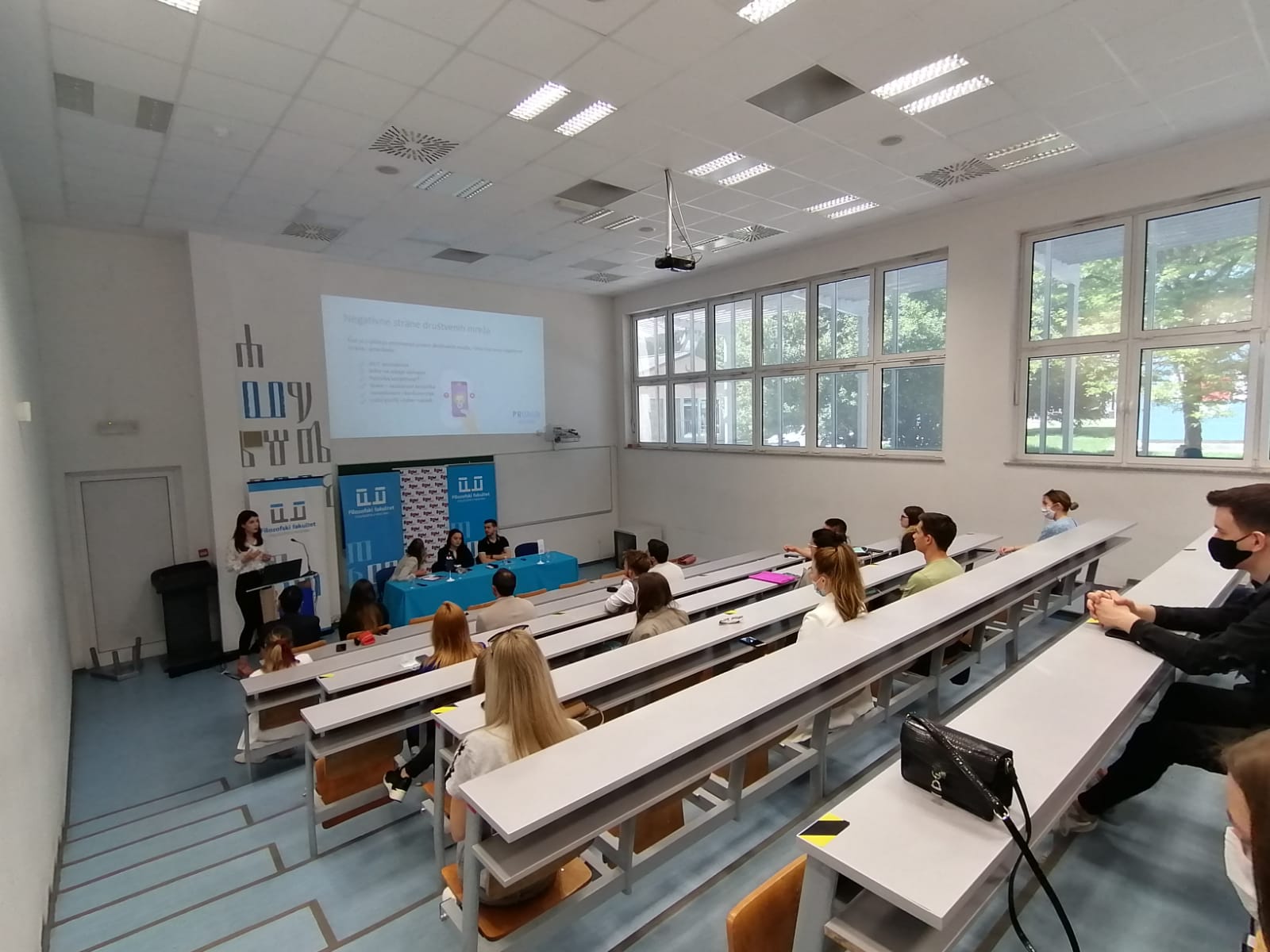 Udruga PRUMO: ”Društvene mreže – PRilika ili prijetnja?”