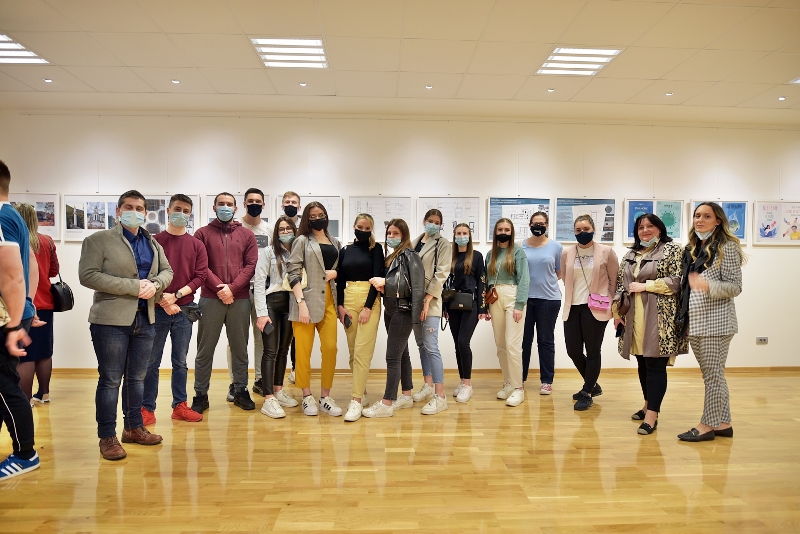 FOTO: Svečano otvorena galerija Visoke škole “Logos centar” u Mostaru