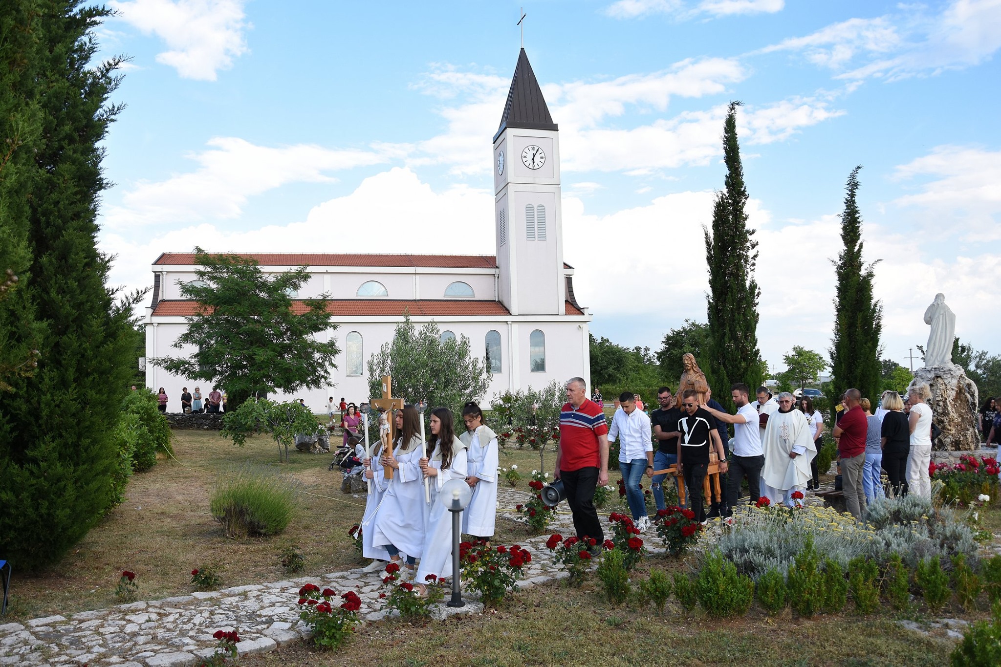 Mještani Gornje Blatnice proslavili blagdan Presvetog Srca Isusova
