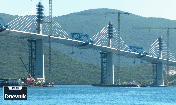 Tek nekoliko desetaka metara dijeli sjever i jug Hrvatske