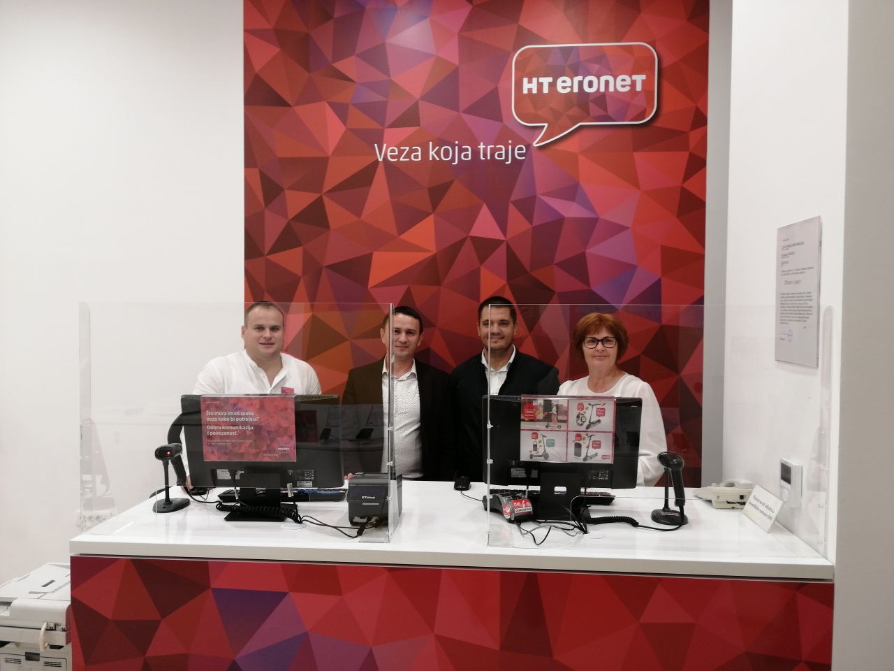 U čitlučkom Gallery Mallu otvoren novouređeni HT Eronet centar