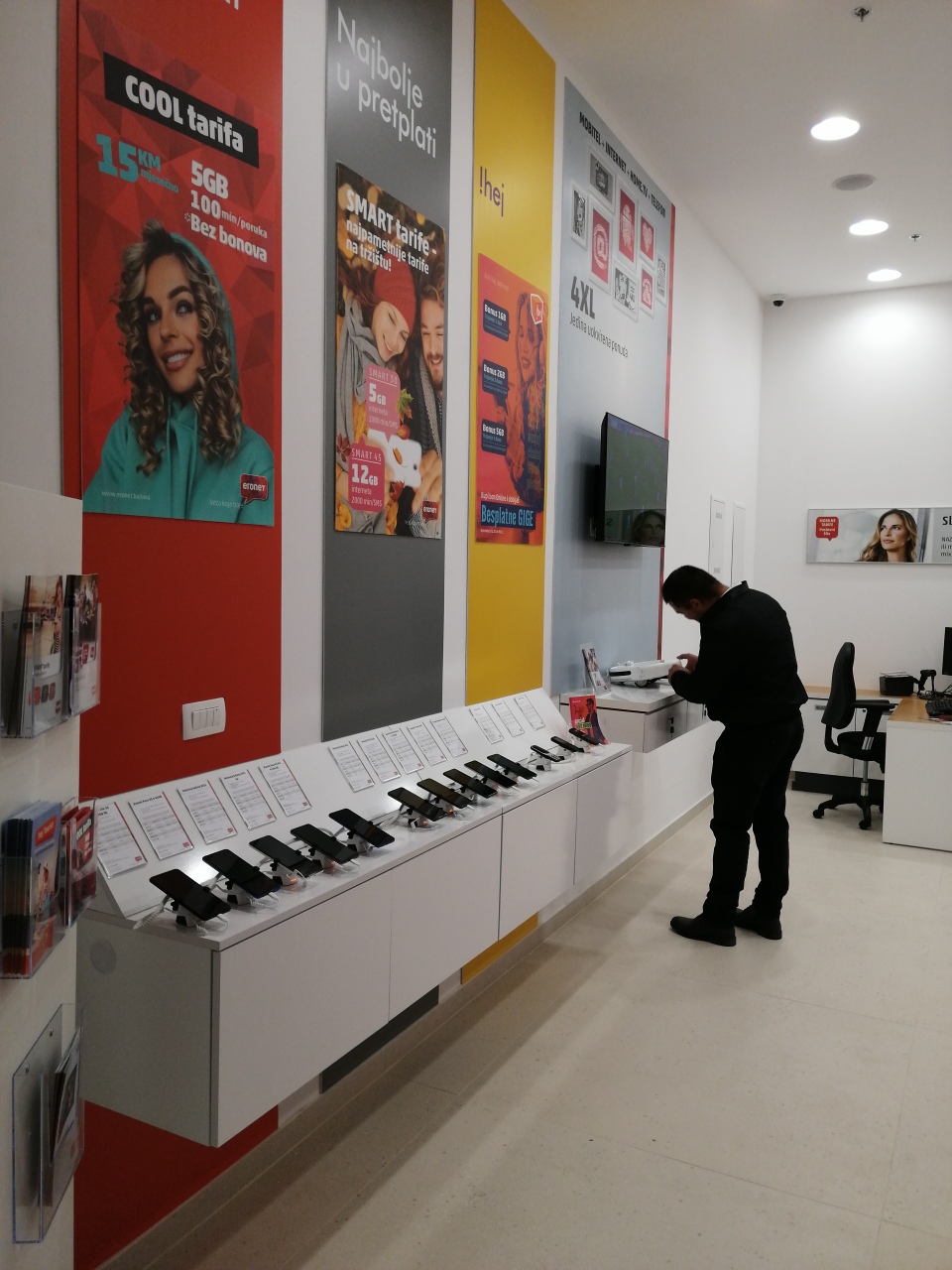 U čitlučkom Gallery Mallu otvoren novouređeni HT Eronet centar