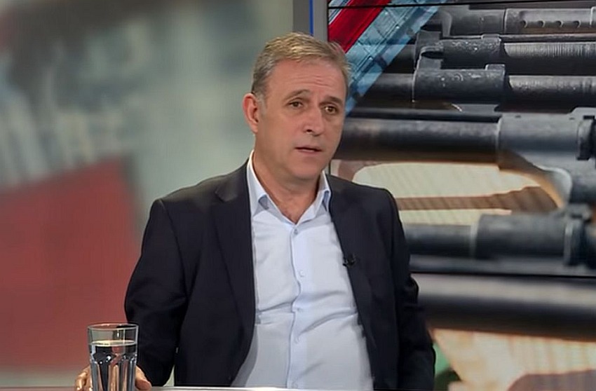 Oduševljen Ratkom Mladićem: Vučićev protukandidat ratovao u Kninu protiv Hrvatske?