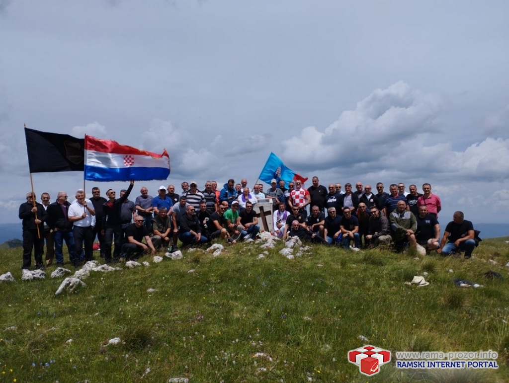 Na planini Raduši obilježena 50. obljetnica dolaska Fenix skupine