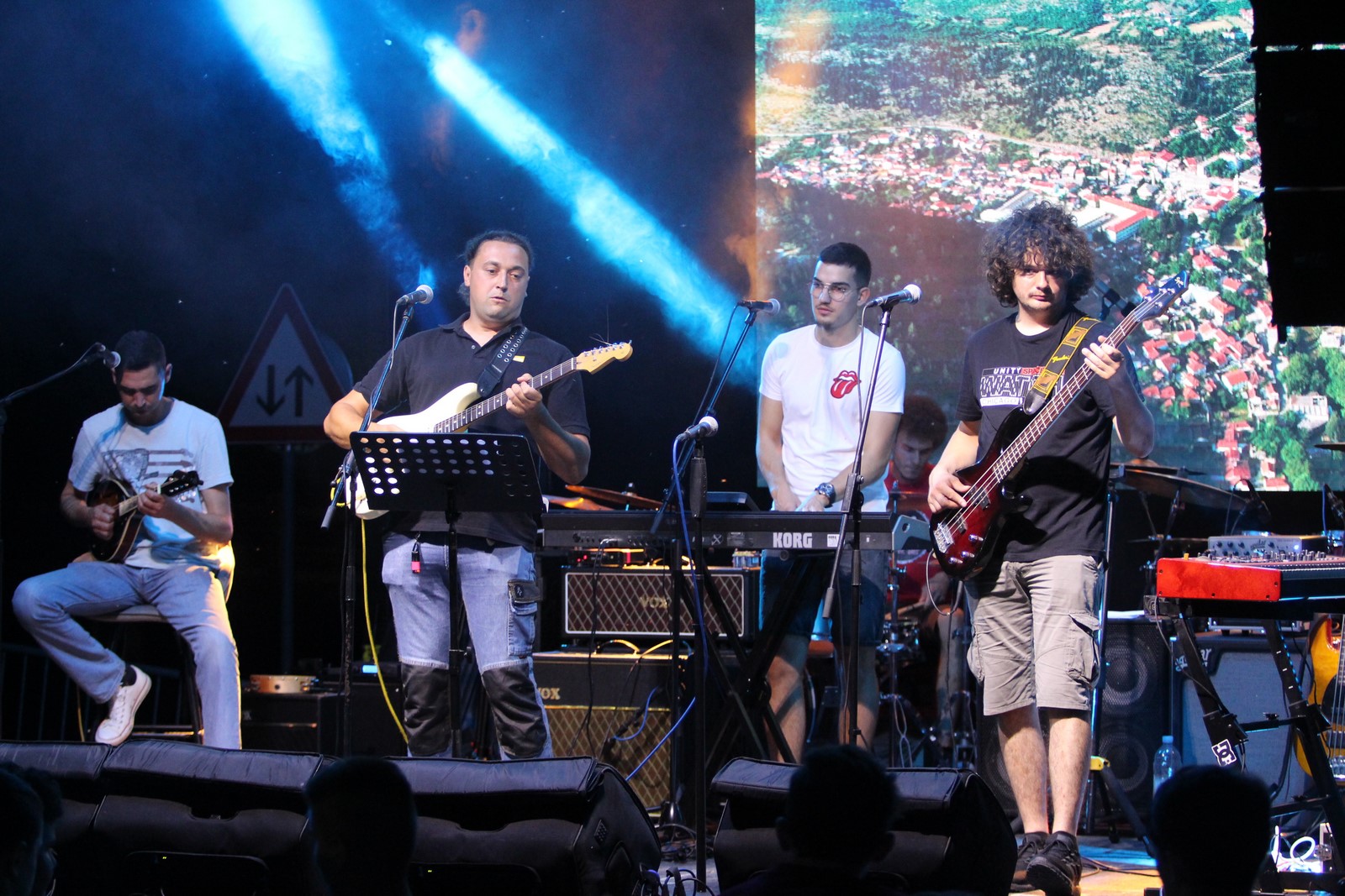 FOTO | Željko Bebek oduševio više stotina posjetitelja na koncertu u Stocu