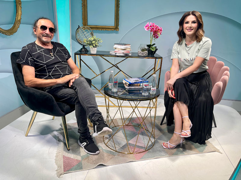 Željko Bebek gost je večerašnje emisije „Vrijeme je za goste“.