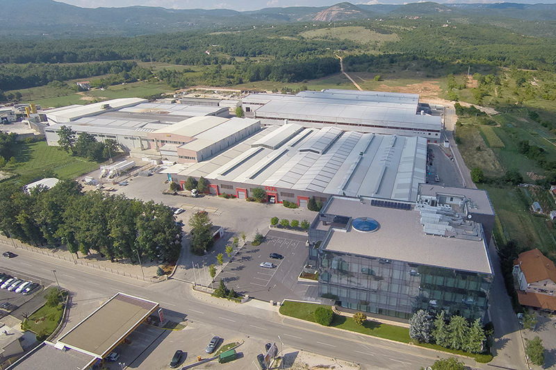 FEAL dio dobiti podijelio s radnicima