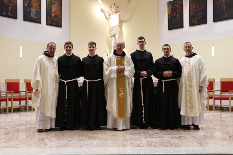 Fra Danijel Milićević iz Župe Čerin uz trojicu subraće položio prve privremene redovničke zavjete